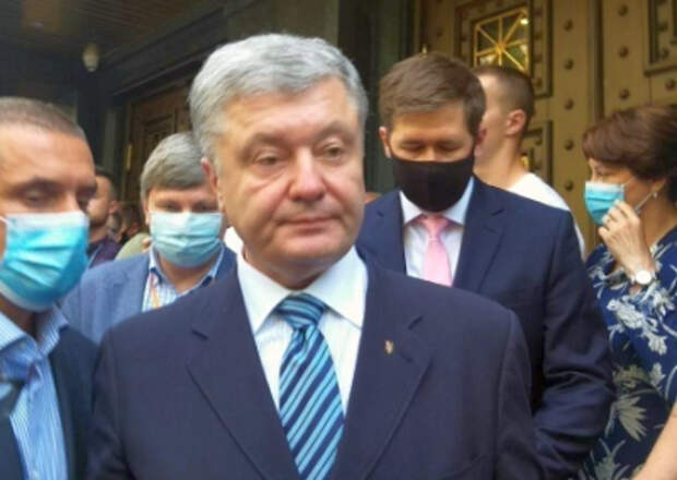 Порошенко ждут 15 июня в Апелляционном суде по делу о сдаче Крыма