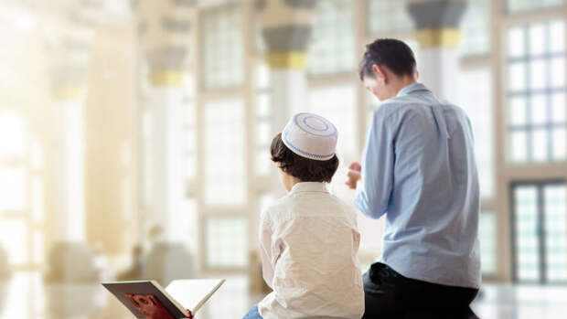 Как выбрать мусульманское имя для мальчика: традиции, смысл и запреты