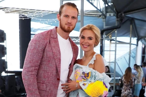 Имущество хоккеиста Телегина объявлено в розыск из-за долгов перед Пелагеей