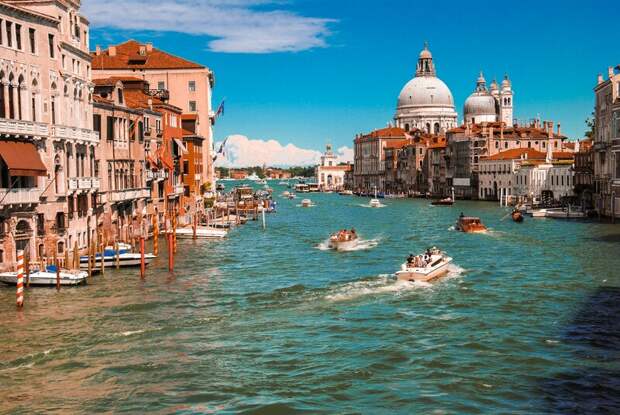Платный вход для туристов в Венецию оказался неудачным экспериментом