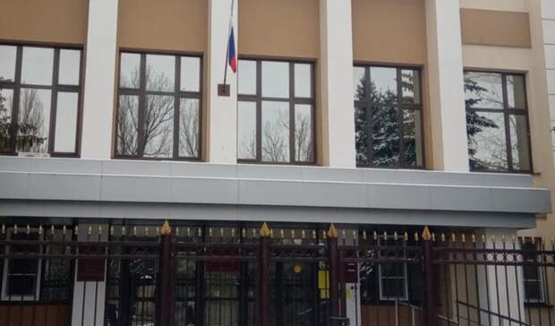Житель Ставрополья готовил теракты на КМВ, а экс-судью будут судить за взятку в 1 млн
