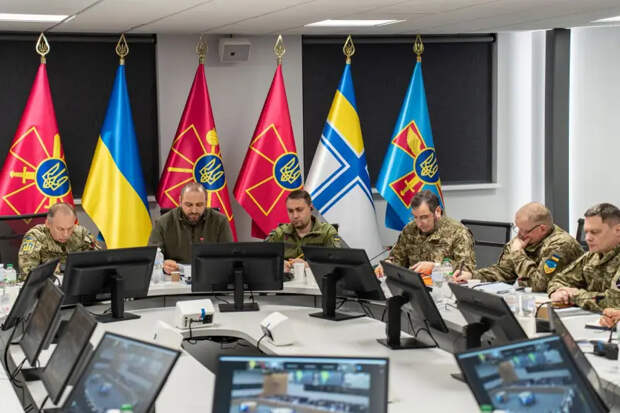 Испания пообещала Украине «быструю поставку» старых американских БТР M-113 и двух лёгких лодок