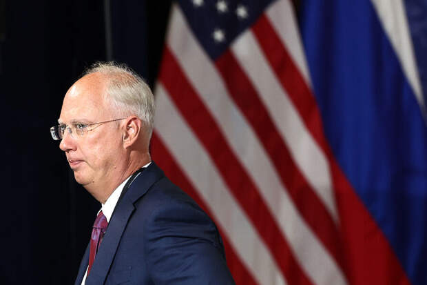 Песков рассказал, что Дмитриев делает в США