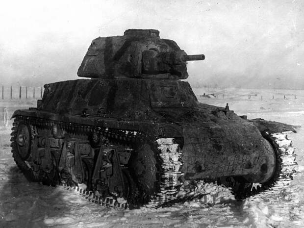 Трофейный Pz.Kpfw.38 H (f) из состава 211-го танкового батальона. НИБТ Полигон, зима 1944–45 гг. - Трофейный долгожитель | Warspot.ru