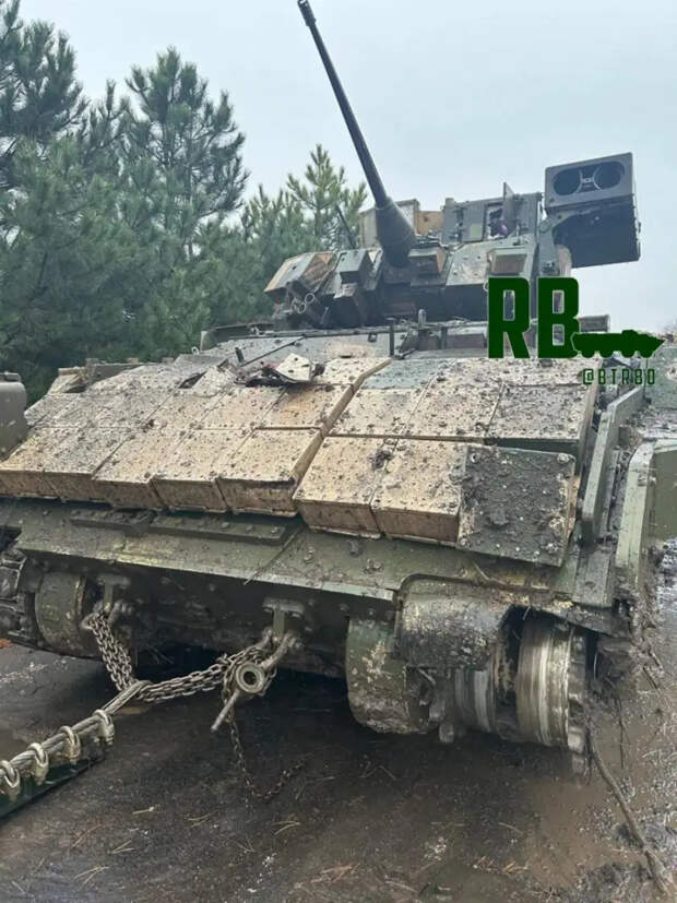 Захваченная БМП Bradley. Источник: телеграм-канал «Работайте, братья!»