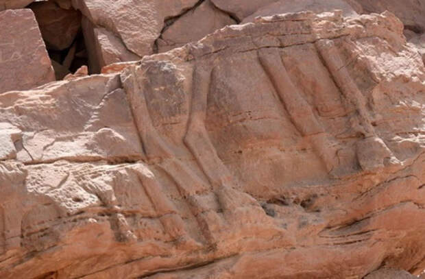 Гигантские скульптуры в Саудовской Аравии оказались самыми древними в мире