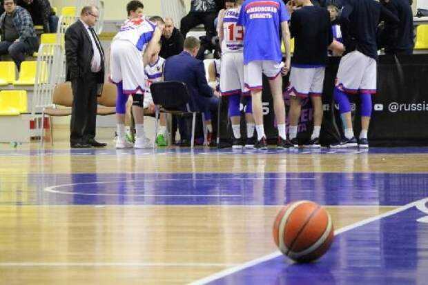 Школьный баскетбол возвращается: в Тамбове пройдёт решающий этап чемпионата "КЭС-БАСКЕТ"