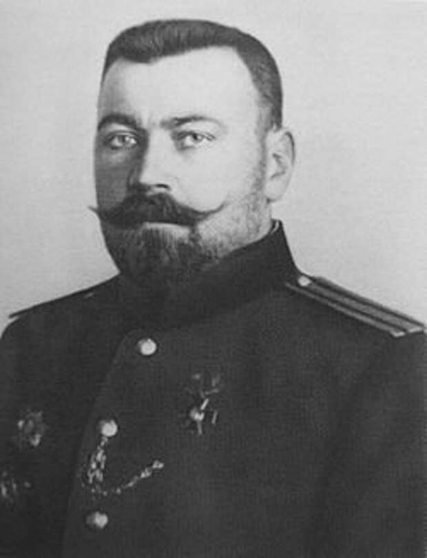 225px-Aleksandr_Razvozov (1) 225px-Aleksandr_Razvozov (1)