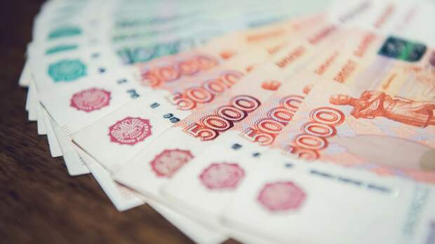 В ЯНАО депутаты поддержали закон об увеличении платы за патент для мигрантов