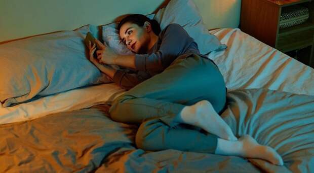 Почему вам так хочется позвонить бывшему? Почему вам так хочется позвонить бывшему?