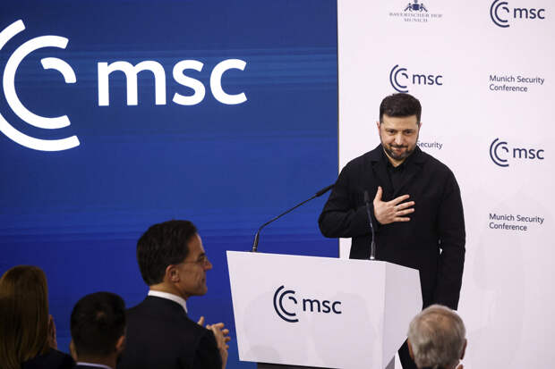 Журналист Мате: поступки Зеленского войдут в число худших решений лидеров стран