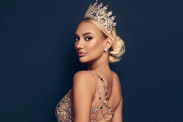 "Мисс Европа" Гнедина призналась, что позволяет себе есть сладкое