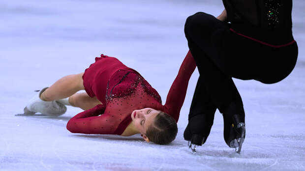 Российских пар нет, но русские везде: Хазе и Володин вырвались в лидеры, Метёлкина и Берулава расположились следом