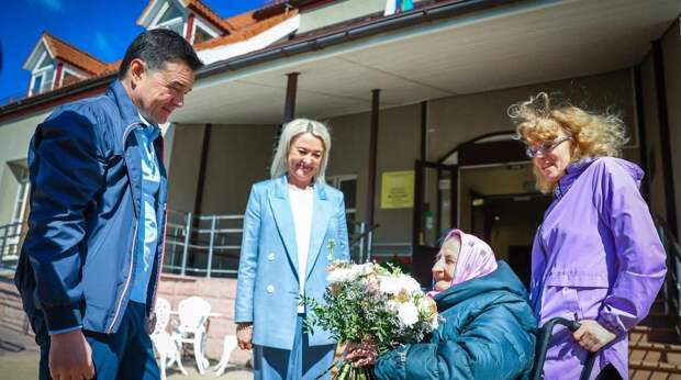 Андрей Воробьев посетил в Черноголовке пансионат для пожилых людей