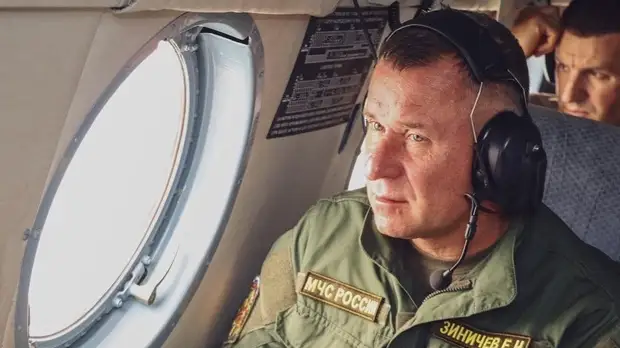 Песков назвал кощунственными измышлениями версии о гибели главы МЧС Зиничева