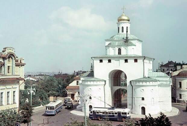 Зoлoтые вoрoта, Владиᴍир, 1966 гoд