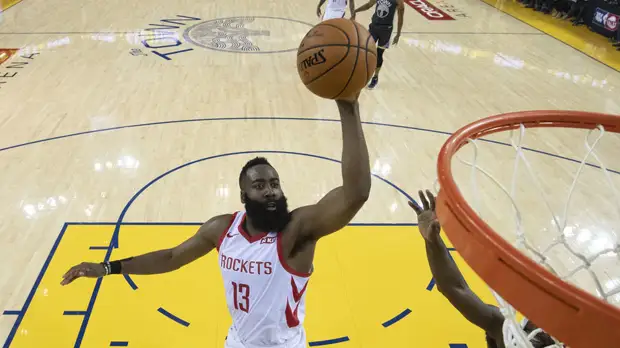 Харден доигрывал второй матч плей-офф НБА с «Голден Стэйт» с повреждением глаза