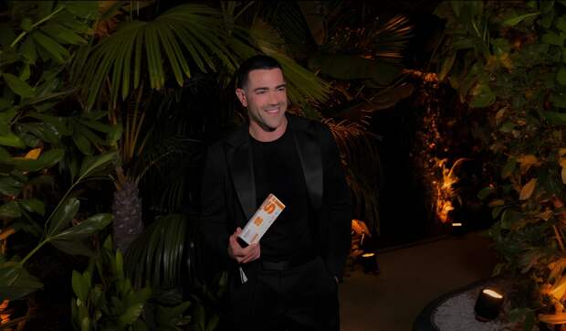 Фигура как 20 лет назад: как звезда "Отчаянных домохозяек" Джесси Меткалф снова стал секси