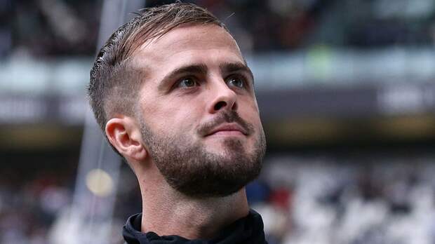 Пьянич: «В «Ювентусе» было правило дарить подарки за красную карточку. Однажды я купил сумки на 40 тысяч евро»