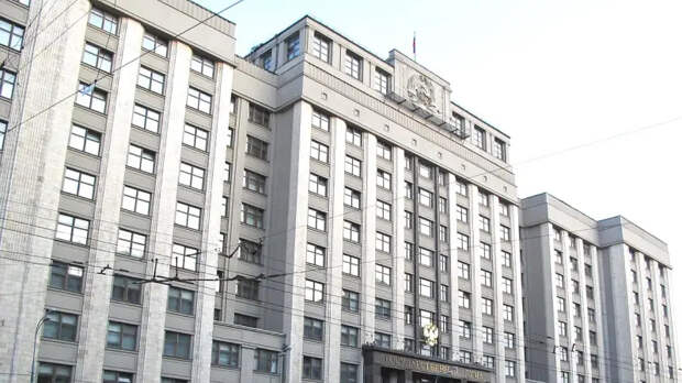 Госдума приняла закон, освобождающий от уголовной ответственности контрактников на период СВО