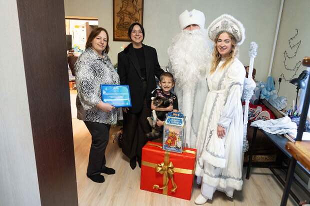 Маленькие туляки получили подарки от губернатора