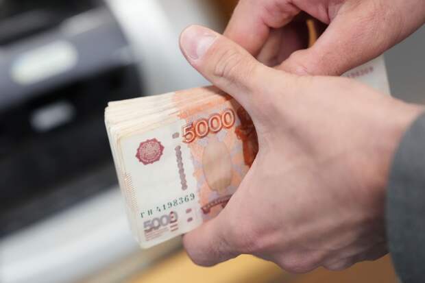 Сенатор Мельникова: с 1 февраля проиндексируют более 40 выплат и пособий россиян