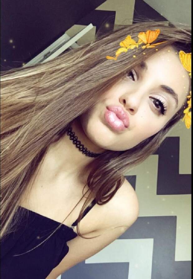 Супруги развелись, прожив 19 лет в браке. После суда мужчина отправил бывшей жене цветы с трогательной запиской