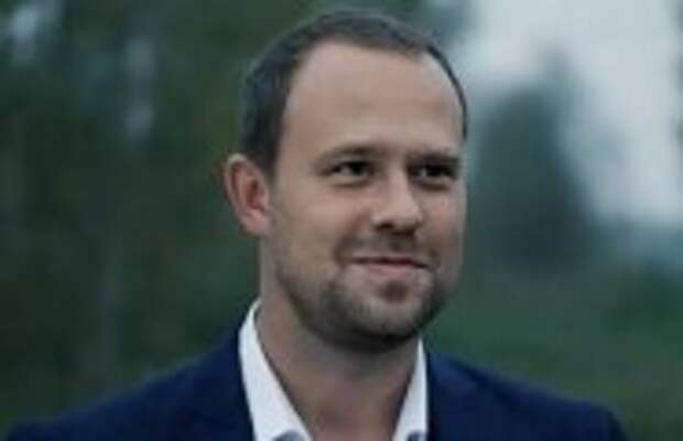 Шоу-бизнес: Гибель любимой, внебрачные дети и депрессия от развода с Нинидзе: О чём молчит Кирилл Полетнёв