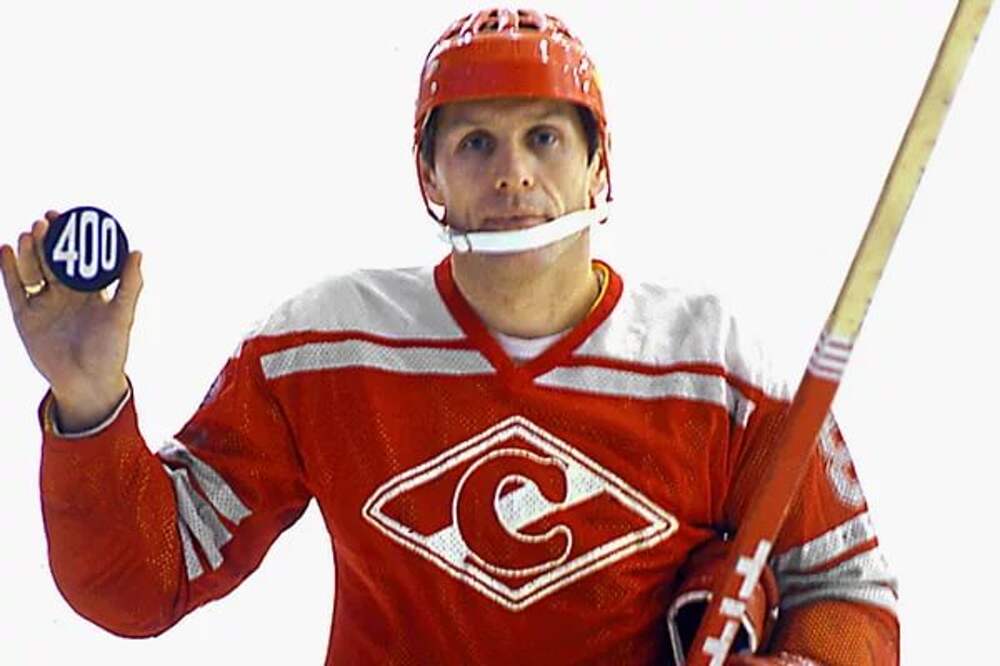 старшинов хоккеист