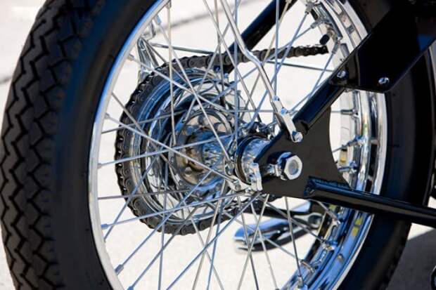 Ретро-кастом Triumph 650 Moon Machine