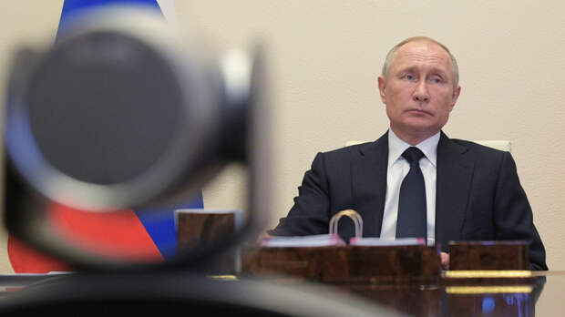 Путин подписал указ о порядке продления ограничений из-за коронавируса