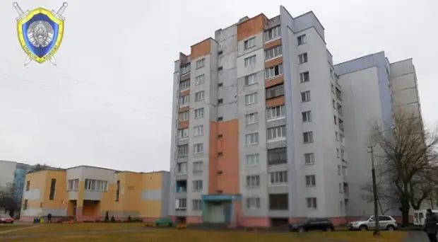 В Бобруйске под окнами многоэтажки обнаружили тело 19-летнего парня.