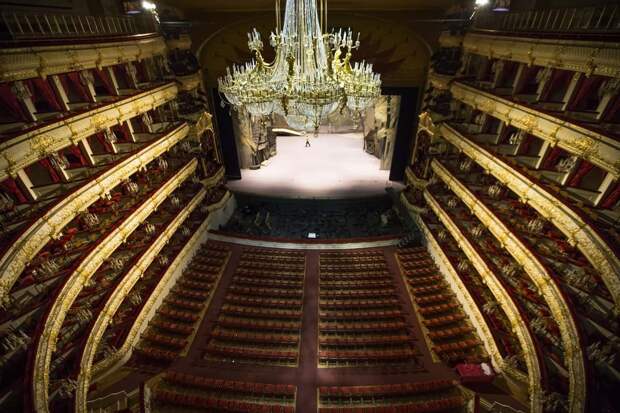 Большой театр основал английский фокусник, а не царица: история двух забытых людей