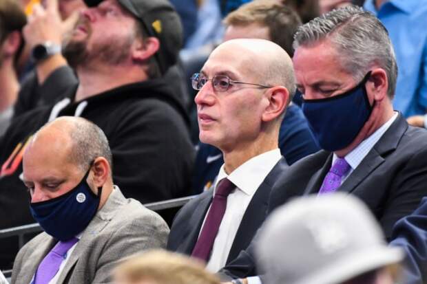 Adam Silver Calls Out The NYC Mandate In Defense Of Kyrie Irving