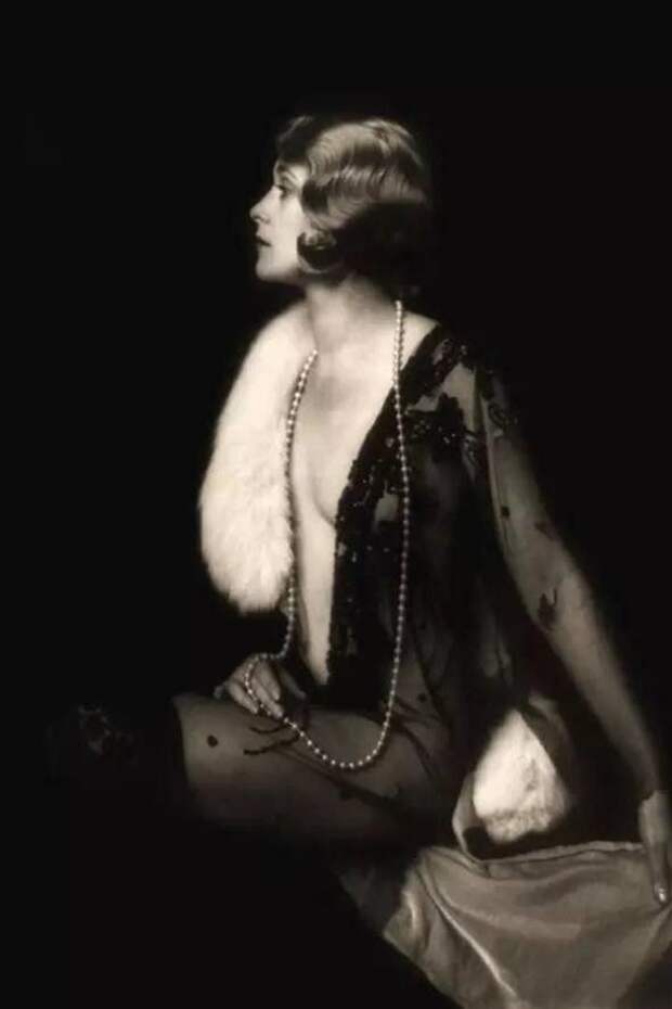 Alfred Cheney Johnston и его гламурные женские портреты в стиле "ню" женщины, фотопортреты