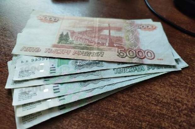 Тамбовчанин перевёл крупную сумму денег лже-сотруднику ФСБ