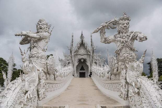 Затем вас встречают небесные стражи архитектура, буддизм, достопримечательность, путешествие, таиланд, фотомир, храм