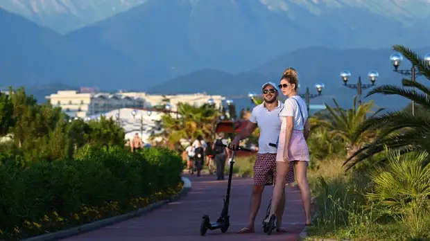 «Безопасный и доступный отдых»: в Ростуризме назвали срок открытия популярных российских турнаправлений