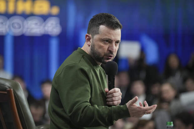 "Жаждет катастрофы": заявление Трампа толкнуло Зеленского на отчаянный шаг