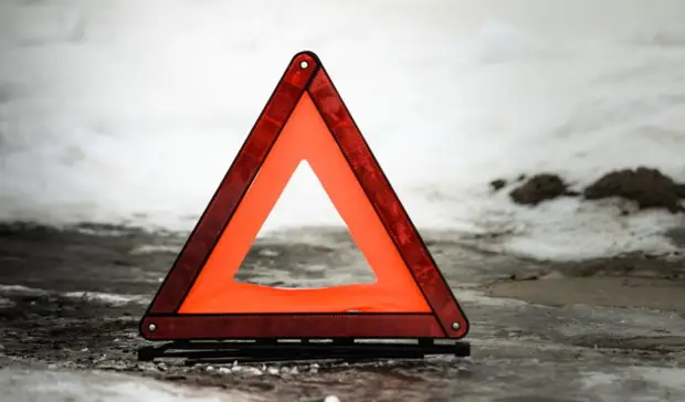 Розыск! Омича за нарушение правил дорожного движения переехали на автомобиле