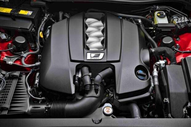 Новый Lexus IS 500 F Sport - японский седан с V8 под капотом.