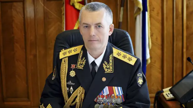 В Калининграде наградили потерявшую туфлю участницу парада