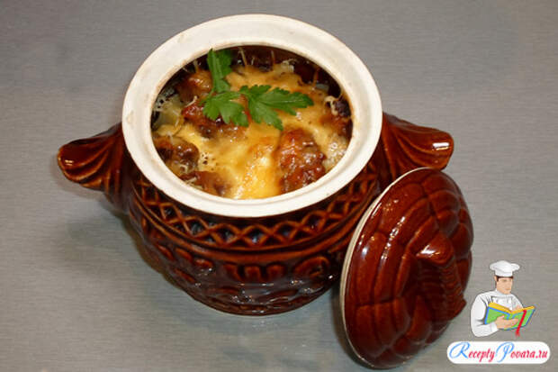 Картофель с потрошками в горшочках Картофель с потрошками в горшочках
