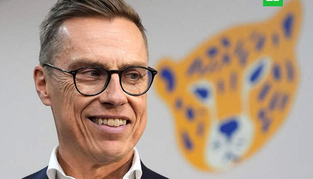 «Аплодирую стоя»: Захарова оценила идею Стубба пойти в сауну с Трампом