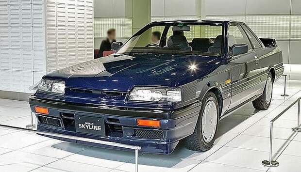Эволюция Nissan Skyline (26 фото + видео) Эволюция Nissan Skyline (26 фото + видео)