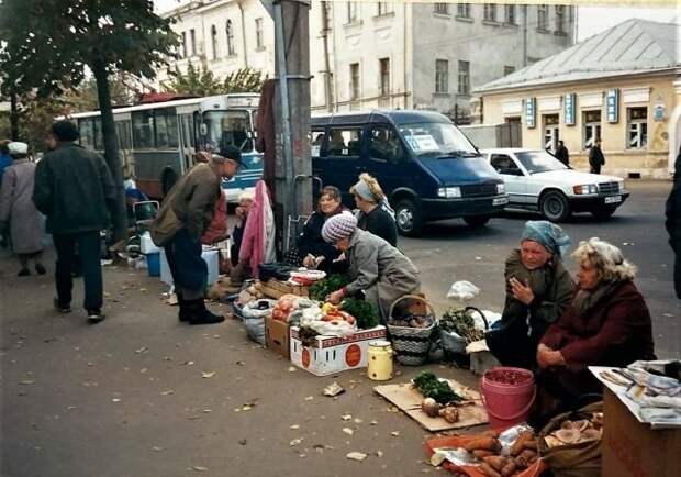 Подборка атмосферных кадров из 90-х
