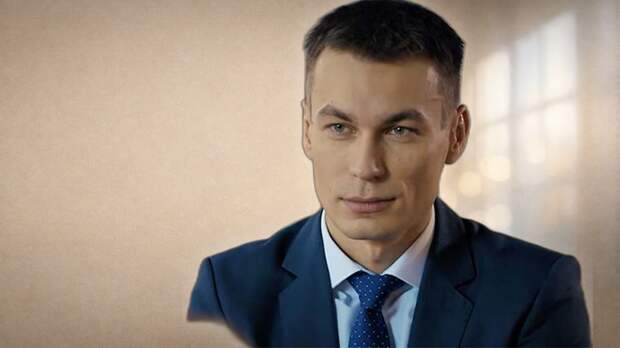 «Красавчик, мог бы затмить Бондаренко»: почему 34-летний актер, покоривший миллионы, не смог построить семью