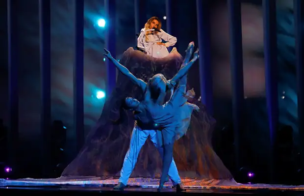 Новое видение: певица Юлия Самойлова рассказала о готовности эмигрировать в Европу