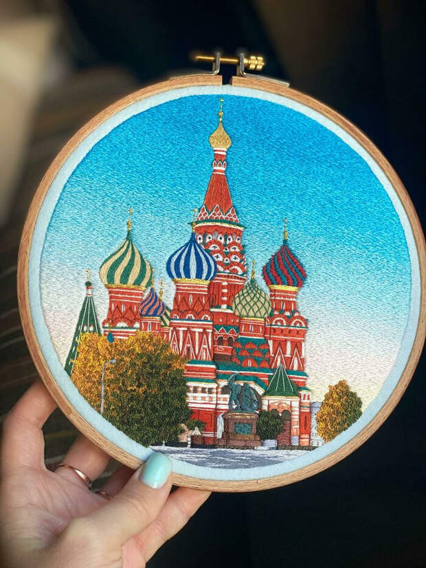 Овладевшие искусством вышивки люди поделились своими невероятными работами