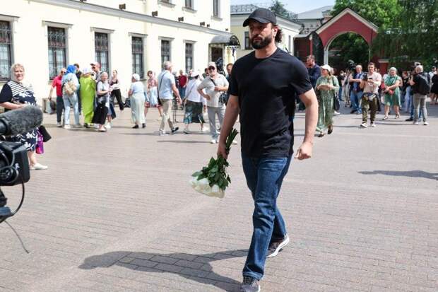 В Москве состоялось прощание с Анастасией Заворотнюк